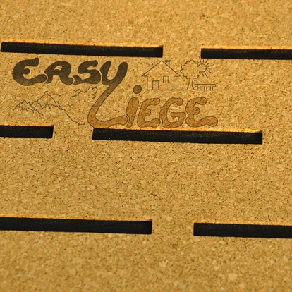 Sous-couche perforee pour parquet colle